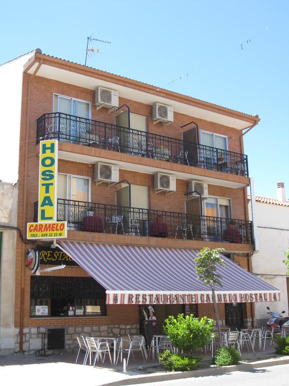 Hostal Gastrobar Carmelo Villarejo de Salvanes Bagian luar foto